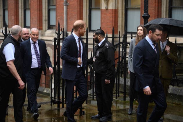 Prince Harry Arrives for Associated Newspapers Court Case at Royal Courts Of Justice, London, UK - Wednesday 21 January Prince Harry arrives at The Royal Courts Of Justice in London, England, UK on Wednesday 21 January, 2026 for a court case with the Associated Newspapers Ltd (ANL) over unlawful surveillance methods., Credit:Justin Ng Avalon UK, England, London, Royal Courts Of Justice  Copyright: xJustinxNgx xAvalonx 1067961097