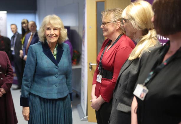 Queen Camilla Visits Domestic Abuse Services In Gloucestershire CHELTENHAM, ENGLAND - JANUARY 21: Queen Camilla smiles as she speaks with staff and volunteers during a visit to Gloucestershire Domestic Abuse Support Services (GDASS) to hear about their work supporting people across the county experiencing domestic abuse on January 21, 2026 in Cheltenham, England., Credit:Chris Jackson Avalon United Kingdom, England, Cheltenham  Copyright: xChrisxJacksonx xAvalonx 1067971751