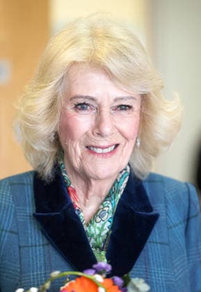 Queen Camilla Visits Domestic Abuse Services In Gloucestershire CHELTENHAM, ENGLAND - JANUARY 21: Queen Camilla, with a bouquet of flowers, smiles during a visit to Gloucestershire Domestic Abuse Support Services (GDASS) to hear about their work supporting people across the county experiencing domestic abuse on January 21, 2026 in Cheltenham, England., Credit:Chris Jackson Avalon United Kingdom, England, Cheltenham  Copyright: xChrisxJacksonx xAvalonx 1067971816