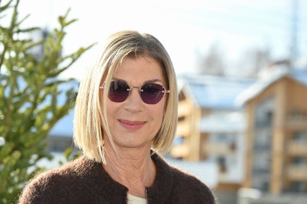 29th Alpe D Huez Festival L Infiltree Photocall Michele Laroque posing for the photocall of L’infiltree during the 29th Comedy Film Festival in L Alpe d’Huez, France, on January 21, 2026. Photo by Mireille Ampilhac ABACAPRESS.COM Alpe d Huez France  Copyright: xAmpilhacxMireille ABACAx