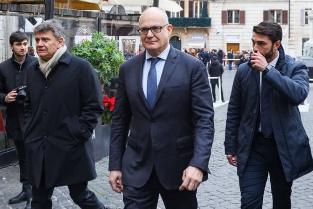 Rome, Death of Valentino Garavani - Chapel of Rest in Rome at his Foundation in Piazza Mignanelli - In the photo: the mayor of Rome, Roberto Gualtieri  Copyright: xGiandomenicoxD Angelox xipa-agency.netx xDxAngelo Landix IPA_Agency_IPA70372969