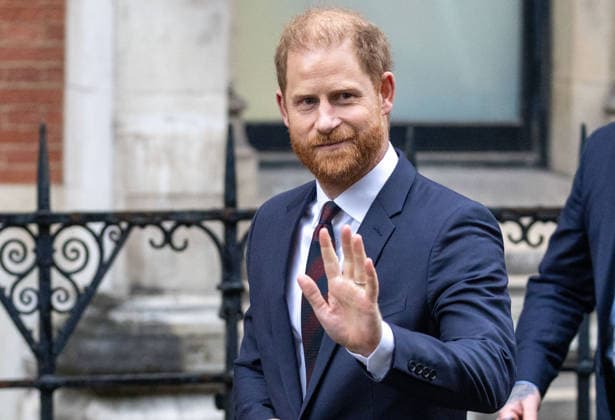 January 21, 2026, London, England, United Kingdom: Prince HARRY, the Duke of Sussex, leaves the Royal Courts Of Justice, central London, after completing evidence at the trial over allegations of unlawful information gathering brought against Associated Newspapers Limited (ANL) by seven people - the Duke of Sussex, Baroness Doreen Lawrence, Sir Elton John, David Furnish, Liz Hurley, Sadie Frost and Sir Simon Hughes. London United Kingdom - ZUMAs262 20260121_zip_s262_038 Copyright: xTayfunxSalcix