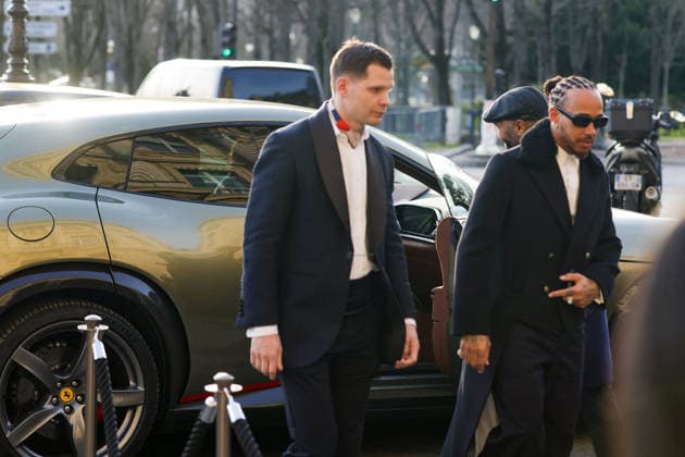 Lewis Hamilton arrives at the Hôtel de Crillon, A Rosewood Hotel in Paris on the sidelines of the Mens Ready to Wear Fall Winter 2026 2027 Paris Fashion Week PFW , France, on January 21, 2026 Julien Sarkissian Bestimage Lewis Hamilton arrives at the Hôtel de Crillon, A Rosewood Hotel in Paris on the sidelines of the Mens Ready to Wear Fall Winter 2026 2027 Paris Fashion Week PFW , France, on January 21, 2026 Paris France  Copyright: xJulienxSarkissianx xBestimagexJulienxSarkissianx xBestimagex