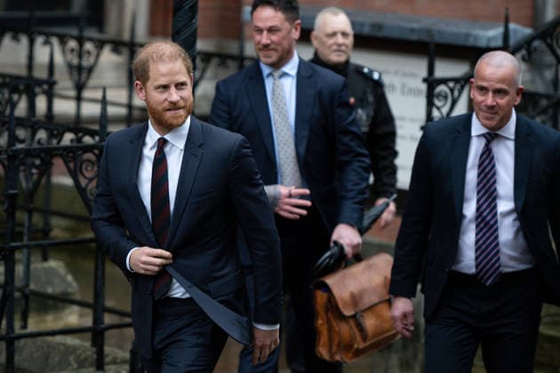 January 21, 2026, London, England, United Kingdom: Britain s Prince Harry is seen leaving the Royal Courts of Justice in London following testimony in a high-profile legal action accusing Associated Newspapers of systematic unlawful practices in gathering private information. London United Kingdom - ZUMAk172 20260121_zip_k172_016 Copyright: xThomasxKrychx