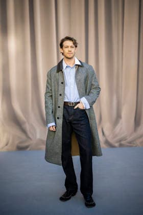 PFW - Dior Arrivals Joe Alwyn attends the Dior Homme Menswear Fall Winter 2026-2027 show as part of Paris Fashion Week on January 21, 2026 in Paris, France.Photo by Eliot Blondet ABACAPRESS.COM Paris Ile-de-France France  Copyright: xBlondetxEliot ABACAx