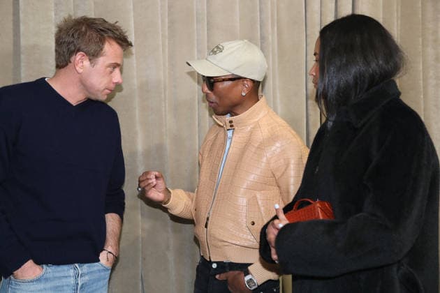 Jonathan Anderson Artistic Director of Dior , Pharrell Williams and Helen Lasichanh at the Greeting of the Dior Collection Homme Prêt à Porter Fall Winter 2026 2027 show as part of Paris Fashion Week PFW at the Rodin Museum, Paris, France, January 21, 2026 Bertrand Rindoff Bestimage Greeting Dior Homme Menswear Fall Winter 2026 2027 show as part of Paris Fashion Week on January 21, 2026 in Paris, France Paris France  Copyright: xBERTRANDxRINDOFFxPETROFFxBERTRANDxRINDOFFxPETROFFx