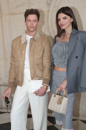 George Tabor King et Alisa Volskaya Défilé de Mode Dior Homme Photocall, Collection Automne Hiver 2026 2027 dans le cadre de la Fashion Week de Paris, France, le 21 Janvier 2026 Bertrand Rindoff Bestimage Celebs attend the Dior Mens Fashion Show, Fall Winter 2026 2027 Collection as part of Paris Fashion Week, France, January 21, 2026 Paris France  Copyright: xBERTRANDxRINDOFFxPETROFFx xBESTIMAGExBERTRANDxRINDOFFxPETROFFx xBESTIMAGEx