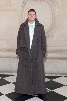Yung Lean at the photocall of the Dior Collection Homme Prêt à Porter Automne Hiver 2026 2027 show as part of Paris Fashion Week PFW at the Rodin Museum, Paris, France, January 21, 2026 Olivier Borde Bestimage Photocall Dior Homme Menswear Fall Winter 2026 2027 show as part of Paris Fashion Week on January 21, 2026 in Paris, France Paris France  Copyright: xOLIVIERxBORDEx xBESTIMAGExOLIVIERxBORDEx xBESTIMAGEx