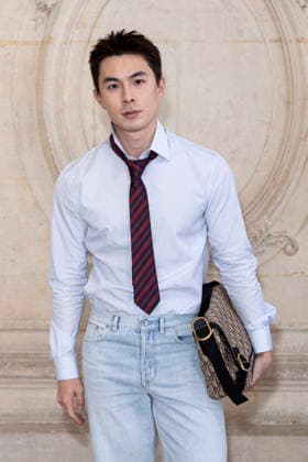 Dongsheng Li at the photocall of the Dior Collection Homme Prêt à Porter Automne Hiver 2026 2027 show as part of Paris Fashion Week PFW at the Rodin Museum, Paris, France, January 21, 2026 Olivier Borde Bestimage Photocall Dior Homme Menswear Fall Winter 2026 2027 show as part of Paris Fashion Week on January 21, 2026 in Paris, France Paris France  Copyright: xOLIVIERxBORDEx xBESTIMAGExOLIVIERxBORDEx xBESTIMAGEx
