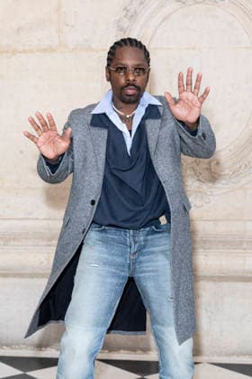 Curtis Harding at the photocall of the Dior Collection Homme Prêt à Porter Automne Hiver 2026 2027 show as part of Paris Fashion Week PFW at the Rodin Museum, Paris, France, January 21, 2026 Olivier Borde Bestimage Photocall Dior Homme Menswear Fall Winter 2026 2027 show as part of Paris Fashion Week on January 21, 2026 in Paris, France Paris France  Copyright: xOLIVIERxBORDEx xBESTIMAGExOLIVIERxBORDEx xBESTIMAGEx