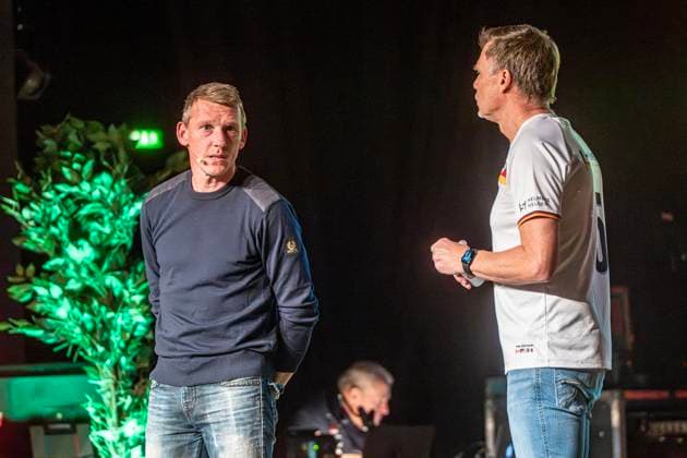 Doppelpass on Tour with MSV coach Dietmar Hirsch, Thomas Helmer and Mario Basler FOR EDITORIAL PURPOSES ONLY EDITORIAL USE ONLY p Thomas Helmer presenter takes to the st Copyright: ArnulfxStoffel doc848gz7rcx51oh7u41ata ,EDITORIAL USE ONLY Copyright: ArnulfxStoffel