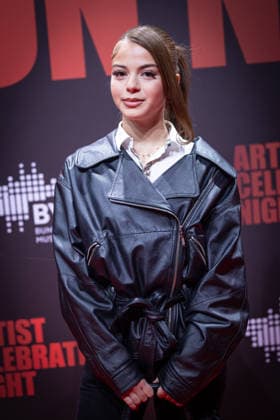 BVMI Artist Celebration Night Zahide Zah1de bourgeois Zahide Kayaci, The German Music Industry Association for the Artist Celebration Night an evening on which the industry comes together and the diversity and power of music is celebrated Around 300 guests for dinner and another 300 guests for the after-show party are expected at the Stadion Berlin Copyright: xEventpressxFuhrx