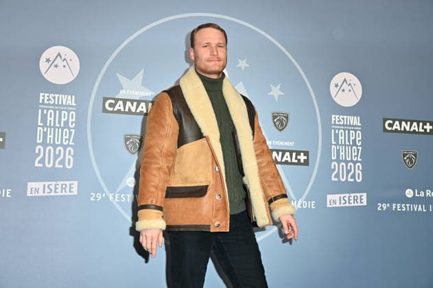 Alpe d Huez 29th Comedy Film Festival Yan Tual posing for a photocall during the 29th Comedy Film Festival in L Alpe d’Huez, France, on January 21, 2026. Photo by Mireille Ampilhac ABACAPRESS.COM L Alpe Du Huez France  Copyright: xAmpilhacxMireille ABACAx