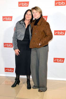 Catherine Stoyan with sister Corinna Harfouch at the premiere of the ARD TV film Tatort Gefahrengebiet at the Delphi Filmpalast Berlin, 21 01 2026 Foto:xM.xBehrensx xFuturexImagex tatort_6117