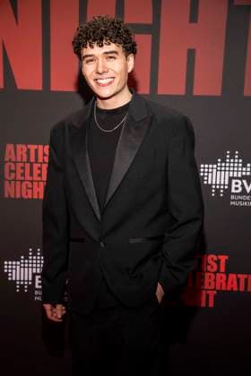 abb Levent Geiger as a guest on the red carpet at the Artist Celebration Night at Station Berlin on 21 01 2026 in Berlin Berlin Germany