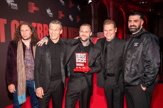 abb Frank Briegmann Kontra K Maximilian Diehn , Prizewinner Domestic Album of the Year as guest at the Artist Celebration Night at Station Berlin on 21 01 2026 in Berlin Berlin Germany