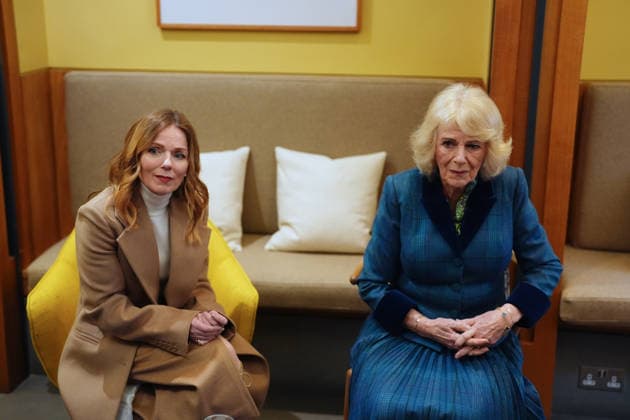 . 21 01 2026. Cheltenham, United Kingdom. Queen Camilla, President of Maggie s, with former Spice Girl Geri Halliwell-Horner during a visit to the charity s centre in Cheltenham, United Kingdom.  xPoolx xi-Imagesx IIM-26523-0007