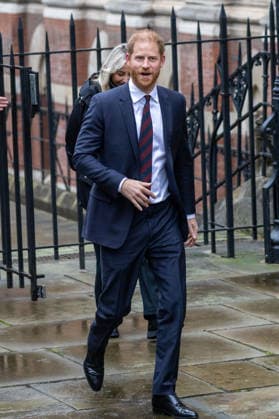 January 22, 2026, London, England, United Kingdom: Prince HARRY, the Duke of Sussex, arrives at the Royal Courts Of Justice, central London, for the fourth day of trial over allegations of unlawful information gathering brought against Associated Newspapers Limited (ANL) by seven people - the Duke of Sussex, Baroness Doreen Lawrence, Sir Elton John, David Furnish, Liz Hurley, Sadie Frost and Sir Simon Hughes. London United Kingdom - ZUMAs262 20260122_zip_s262_001 Copyright: xTayfunxSalcix