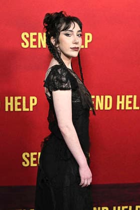 Emma Raimi at the world premiere of the movie Send Help at the TCL Chinese Theatre Los Angeles, 21 01 2026 Foto:xD.xStarbuckx xFuturexImagex help_6150