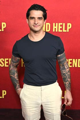 Tyler Posey at the world premiere of the movie Send Help at the TCL Chinese Theatre Los Angeles, 21 01 2026 Foto:xD.xStarbuckx xFuturexImagex help_6177