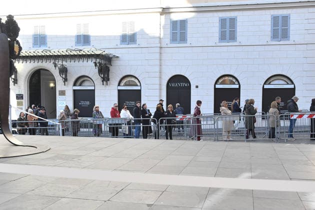 Rome, Death of Valentino Garavani - day 2 - Chapel of rest in Rome at his Foundation in Piazza Mignanelli - In the photo: atmosphere  Copyright: xVincenzoxLandix xipa-agency.netx xDxAngelo Landix IPA_Agency_IPA70409102