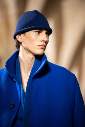 PFW - Issey Miyake Runway A model wears a creation as part of the Issey Miyake Fall Winter 2026-2027 Men s collection presented in Paris, Thursday, Jan. 22, 2026. Photo by Eliot Blondet ABACAPRESS.COM Paris France France  Copyright: xBlondetxEliot ABACAx