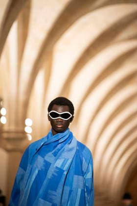 PFW - Issey Miyake Runway A model wears a creation as part of the Issey Miyake Fall Winter 2026-2027 Men s collection presented in Paris, Thursday, Jan. 22, 2026. Photo by Eliot Blondet ABACAPRESS.COM Paris France France  Copyright: xBlondetxEliot ABACAx