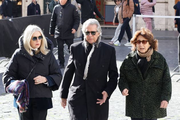 Rome, Death of Valentino Garavani - day 2 - Chapel of rest in Rome at his Foundation in Piazza Mignanelli - In the photo: Carlos Souza with his wife Charlene Shorto, guest  Copyright: xGiandomenicoxD Angelox xipa-agency.netx xDxAngelo Landix IPA_Agency_IPA70412032