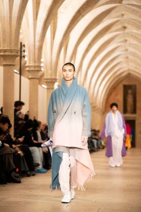 PFW - Issey Miyake Runway A model wears a creation as part of the Issey Miyake Fall Winter 2026-2027 Men s collection presented in Paris, Thursday, Jan. 22, 2026. Photo by Eliot Blondet ABACAPRESS.COM Paris France France  Copyright: xBlondetxEliot ABACAx