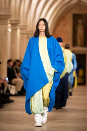 PFW - Issey Miyake Runway A model wears a creation as part of the Issey Miyake Fall Winter 2026-2027 Men s collection presented in Paris, Thursday, Jan. 22, 2026. Photo by Eliot Blondet ABACAPRESS.COM Paris France France  Copyright: xBlondetxEliot ABACAx