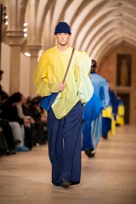 PFW - Issey Miyake Runway A model wears a creation as part of the Issey Miyake Fall Winter 2026-2027 Men s collection presented in Paris, Thursday, Jan. 22, 2026. Photo by Eliot Blondet ABACAPRESS.COM Paris France France  Copyright: xBlondetxEliot ABACAx