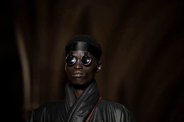 PFW - Issey Miyake Runway A model wears a creation as part of the Issey Miyake Fall Winter 2026-2027 Men s collection presented in Paris, Thursday, Jan. 22, 2026. Photo by Eliot Blondet ABACAPRESS.COM Paris France France  Copyright: xBlondetxEliot ABACAx