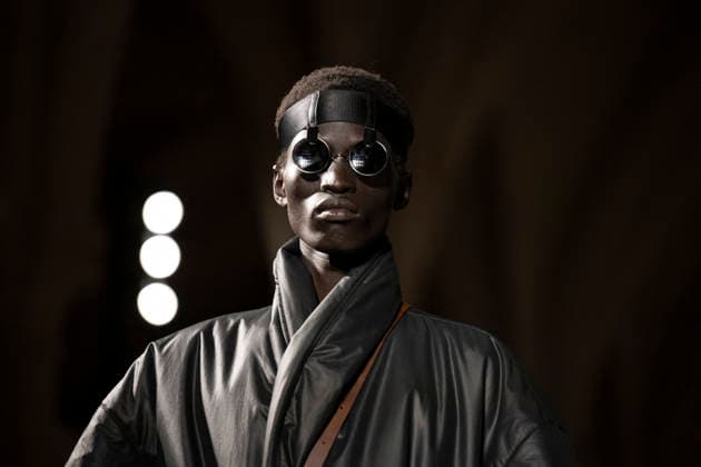 PFW - Issey Miyake Runway A model wears a creation as part of the Issey Miyake Fall Winter 2026-2027 Men s collection presented in Paris, Thursday, Jan. 22, 2026. Photo by Eliot Blondet ABACAPRESS.COM Paris France France  Copyright: xBlondetxEliot ABACAx