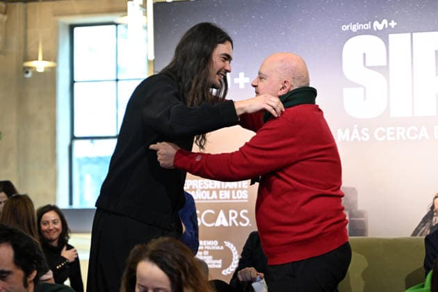 The team of the film Sirat to know if it will finally be nominated for the Oscars 2026 The director of the film Sirat , Óliver Laxe, and Agustín Almodóvar during the press conference at Espacio Movistar, on January 22, 2026, in Madrid Spain FAMOUSES CINEMA FILM OSCAR José Madrid Madrid Madrid Spain  Copyright: xJosÃ xOlivax 7236206