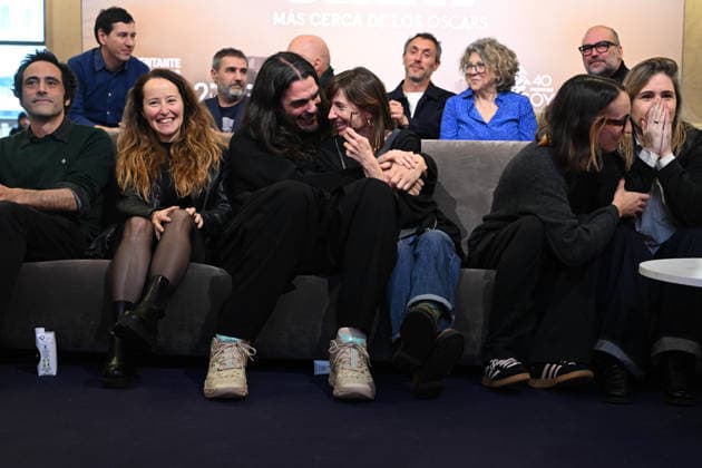 The team of the film Sirat to know if it will finally be nominated for the Oscars 2026 The director of the film Sirat , Óliver Laxe, and his team celebrate their nominations for the Oscars Best International Film and Best Sound during the press conference at Espacio Movistar, on January 22, 2026, in Madrid Spain FAMOUS FILM FILM OSCAR José Madrid Madrid Madrid Spain  Copyright: xJosÃ xOlivax 7236254