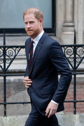 January 22, 2026, London, England, United Kingdom: PRINCE HARRY, Duke of Sussex, departs the Royal Courts of Justice in London as hearings continue in a privacy lawsuit against the publisher of the Daily Mail. London United Kingdom - ZUMAk172 20260122_zip_k172_025 Copyright: xThomasxKrychx