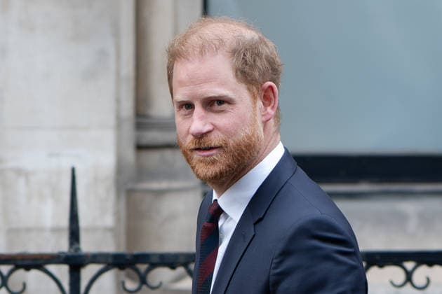 January 22, 2026, London, England, United Kingdom: PRINCE HARRY, Duke of Sussex, departs the Royal Courts of Justice in London as hearings continue in a privacy lawsuit against the publisher of the Daily Mail. London United Kingdom - ZUMAk172 20260122_zip_k172_027 Copyright: xThomasxKrychx