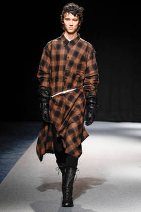 Défilé Songzio Collection Homme Prêt à Porter Automne Hiver 2026 2027 lors de la Fashion Week de Paris, le 21 janvier 2026 Songzio Fashion Show Men Ready to Wear Fall Winter 2026 2027 Collection , during Paris Fashion Week, on January 21, 2026 Paris France  Copyright: xAgencex xBestimagexAgencex xBestimagex
