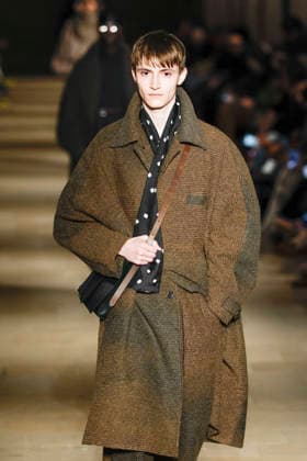Défilé Issey Miyake Collection Homme Prêt à Porter Automne Hiver 2026 2027 lors de la Fashion Week de Paris, le 22 janvier 2026 Issey Miyake Fashion Show Men Ready to Wear Fall Winter 2026 2027 Collection , during Paris Fashion Week, on January 22, 2026 Paris France  Copyright: xAgencex xBestimagexAgencex xBestimagex