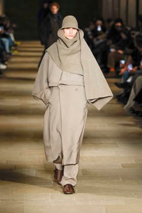 Défilé Issey Miyake Collection Homme Prêt à Porter Automne Hiver 2026 2027 lors de la Fashion Week de Paris, le 22 janvier 2026 Issey Miyake Fashion Show Men Ready to Wear Fall Winter 2026 2027 Collection , during Paris Fashion Week, on January 22, 2026 Paris France  Copyright: xAgencex xBestimagexAgencex xBestimagex