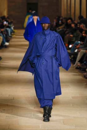 Défilé Issey Miyake Collection Homme Prêt à Porter Automne Hiver 2026 2027 lors de la Fashion Week de Paris, le 22 janvier 2026 Issey Miyake Fashion Show Men Ready to Wear Fall Winter 2026 2027 Collection , during Paris Fashion Week, on January 22, 2026 Paris France  Copyright: xAgencex xBestimagexAgencex xBestimagex