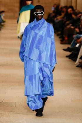Défilé Issey Miyake Collection Homme Prêt à Porter Automne Hiver 2026 2027 lors de la Fashion Week de Paris, le 22 janvier 2026 Issey Miyake Fashion Show Men Ready to Wear Fall Winter 2026 2027 Collection , during Paris Fashion Week, on January 22, 2026 Paris France  Copyright: xAgencex xBestimagexAgencex xBestimagex