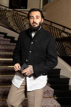 Taylor Chiche au défilé Drôle de Monsieur Collection Prêt à Porter Mode Masculine Automne Hiver 2026 2027 lors de la Fashion Week de Paris PFW , le 22 janvier 2026 Jeremy Melloul Bestimage Photocall Drole de Monsieur Fashion Show Menswear Collection Fall Winter 2026 2027 during Paris Fashion Week on January 22, 2026 Paris France  Copyright: xJeremyxMelloulx xBestimagexJeremyxMelloulx xBestimagex