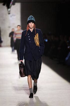 Dries Van Noten - Runway - Paris Fashion Week - Menswear Fall Winter 2026-2027 Models present creations by Dries Van Noten for the Menswear Ready-to-wear Fall-Winter 2026 2027 collection as part of the Men Paris Fashion Week in Paris on January 22, 2026. Photo by Alexis Jumeau ABACAPRESS.COM Paris France  Copyright: xJumeauxAlexis ABACAx