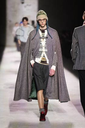 Dries Van Noten - Runway - Paris Fashion Week - Menswear Fall Winter 2026-2027 Models present creations by Dries Van Noten for the Menswear Ready-to-wear Fall-Winter 2026 2027 collection as part of the Men Paris Fashion Week in Paris on January 22, 2026. Photo by Alexis Jumeau ABACAPRESS.COM Paris France  Copyright: xJumeauxAlexis ABACAx