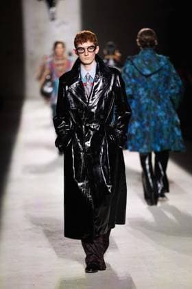 Dries Van Noten - Runway - Paris Fashion Week - Menswear Fall Winter 2026-2027 Models present creations by Dries Van Noten for the Menswear Ready-to-wear Fall-Winter 2026 2027 collection as part of the Men Paris Fashion Week in Paris on January 22, 2026. Photo by Alexis Jumeau ABACAPRESS.COM Paris France  Copyright: xJumeauxAlexis ABACAx