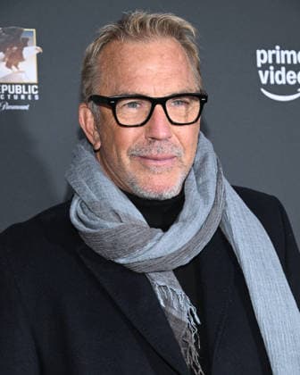 ˜The Gray House™ Los Angeles Premiere Kevin Costner arriving to ˜The Gray House™ Los Angeles Premiere at Sherry Lansing Theatre on January 22, 2025 in Hollywood, CA. Hollywood Sherry Lansing Theatre California USA Copyright: xLISAxOConnor AFF-USA.comx