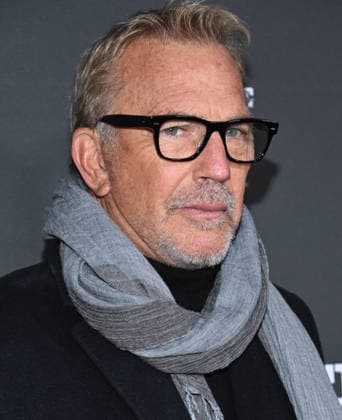˜The Gray House™ Los Angeles Premiere Kevin Costner arriving to ˜The Gray House™ Los Angeles Premiere at Sherry Lansing Theatre on January 22, 2025 in Hollywood, CA. Hollywood Sherry Lansing Theatre California USA Copyright: xLISAxOConnor AFF-USA.comx