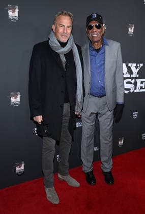 ˜The Gray House™ Los Angeles Premiere Kevin Costner and Morgan Freeman arriving to ˜The Gray House™ Los Angeles Premiere at Sherry Lansing Theatre on January 22, 2025 in Hollywood, CA. Hollywood Sherry Lansing Theatre California USA Copyright: xLISAxOConnor AFF-USA.comx