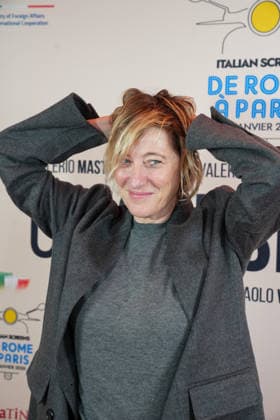 Valeria Bruni Tedeschi Avant première française du film Cinque secondi au Publicis Cinémas, dans le cadre du Troisième Gala du cinéma italien le 22 janvier 2026 Anne Sophie Guebey Bestimage Photocall for the premiere of the film Cinque secondi at Publicis Cinémas, as part of the Third Italian Film Gala in Paris on january 22nd 2026 Paris  Copyright: xAnne-SophiexGuebeyx xBestimagexAnne-SophiexGuebeyx xBestimagex